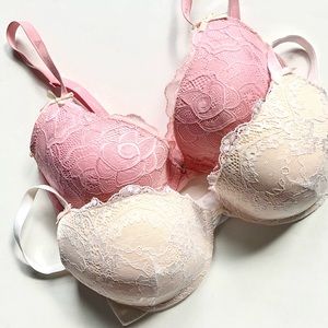 Betsey Johnson padded underwire lace bras 36D